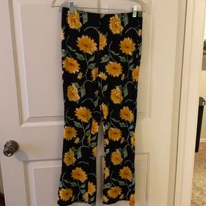 Sunflower leggings. Size L